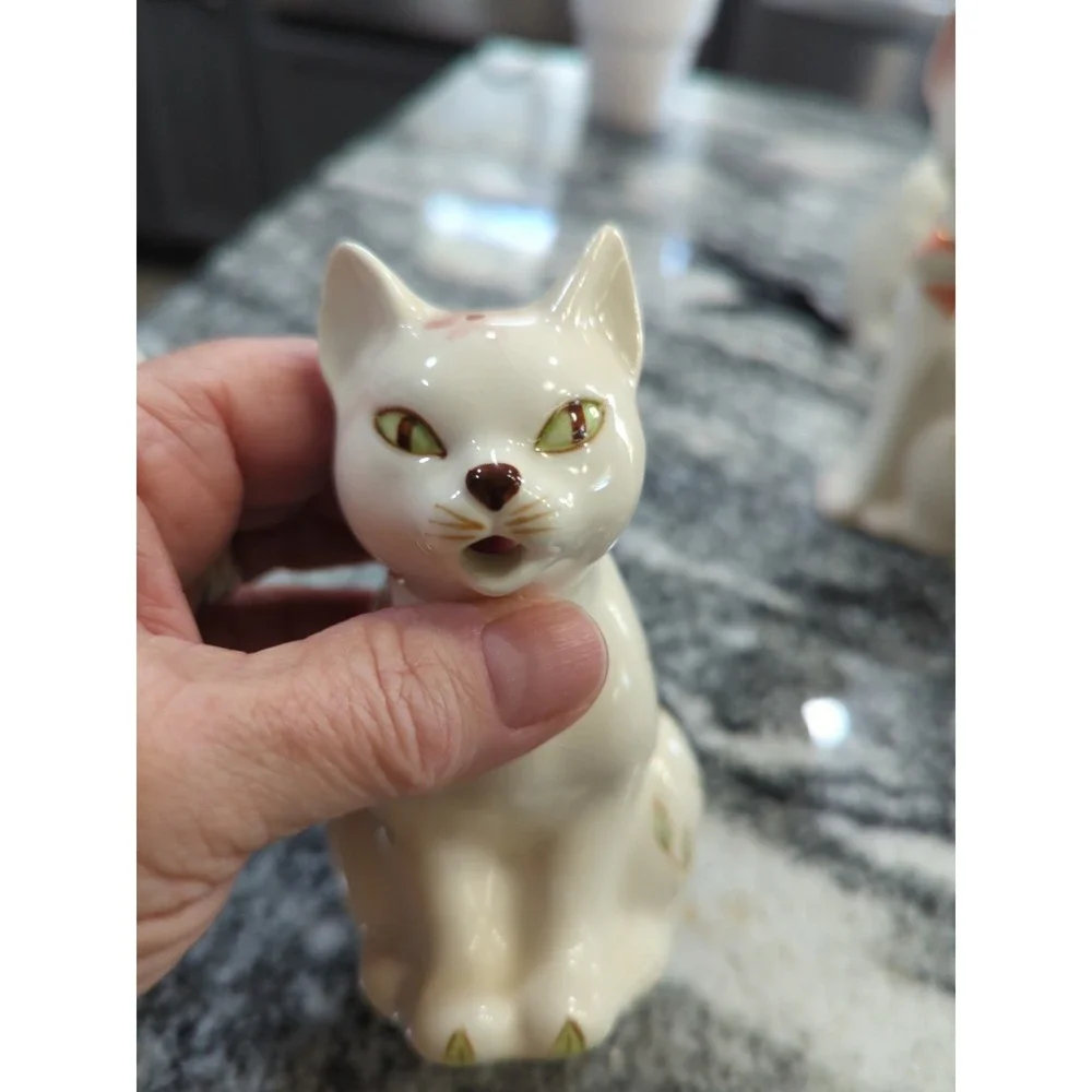 Vintage Enesco-Floral Cat Sugar Bowl & Creamer Green Eyes Flowers Kitties Kitty